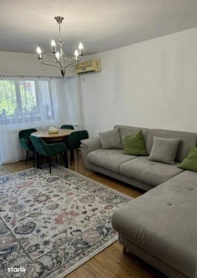 Apartament cu 3 camere decomandat, mobilat în Alexandru Obregia