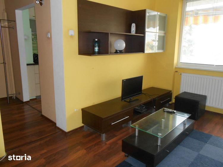 Apartament cu balcon, mobilat.Zona Medicinei - 2