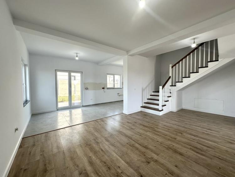 Duplex premium, 5 camere, 142 mp utili, 336 mp teren - Giarmata - 1