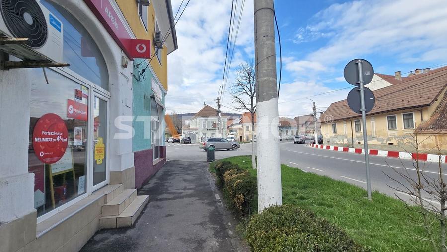 Spatiu comercial stradal Codlea - 8