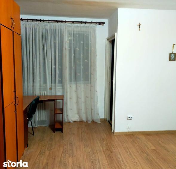 Garsoniera De Inchiriat | Manastur | Str. Parang | - 1
