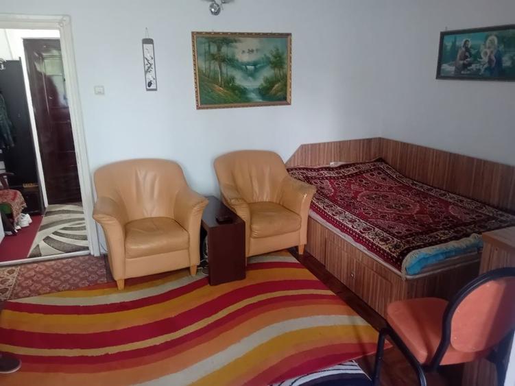 Garsoniera mare 34mp Darmanesti etaj 3 renovata centrala - 3