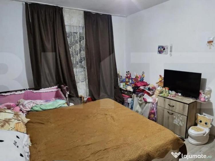 Apartament cu 2 camere, 48 mp, Targoviste, zona-Micro 12 - 5