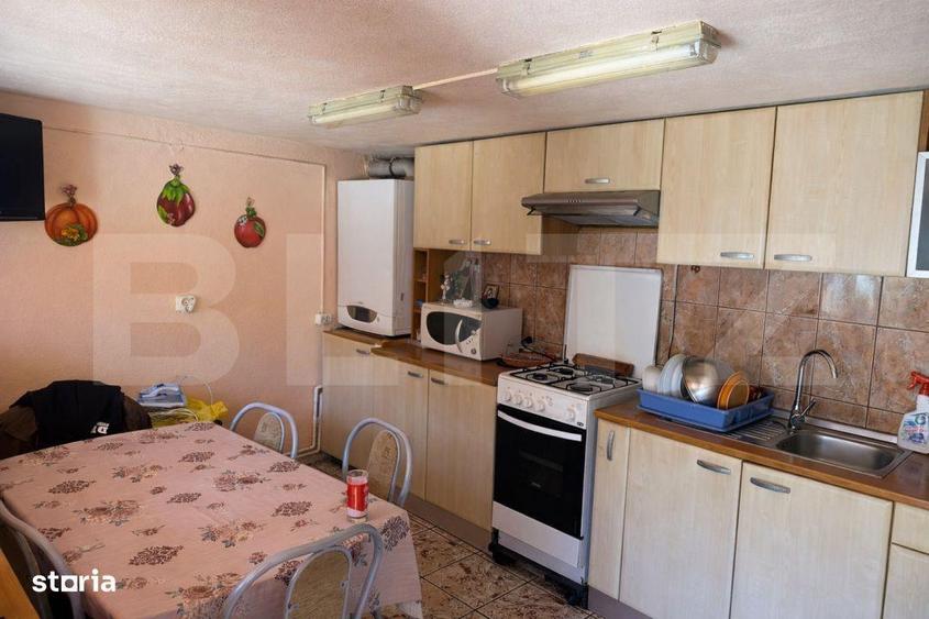 Casa individuala cu curte proprie amenajata si zona de relaxare comple - 8