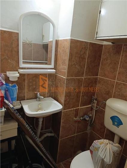 Apartament 3 camere confort 1 decomandat zona Brosteni - 10