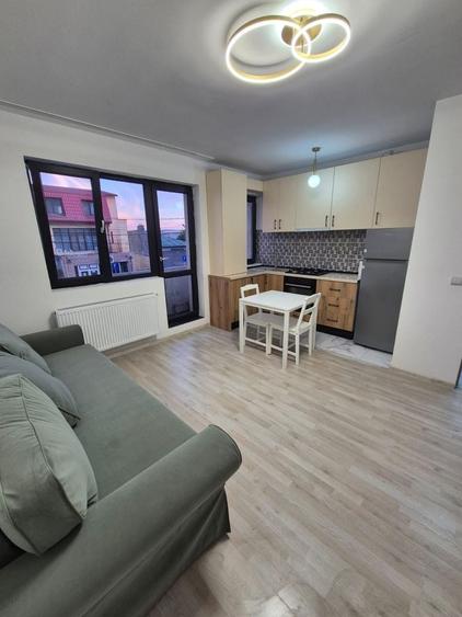 Apartament cu 2 camere decomandat în Exterior Vest