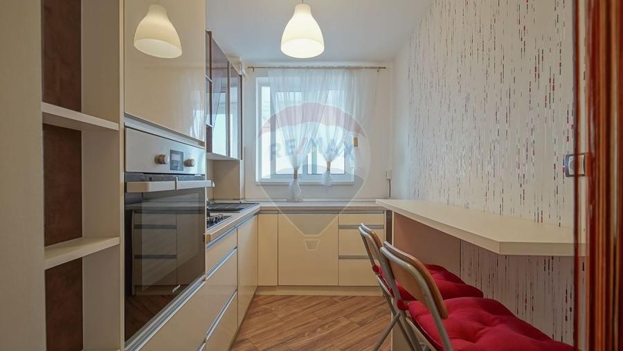 Apartament cu 2 camere de închiriat pe strada Harmanului | Comision 0% - 7