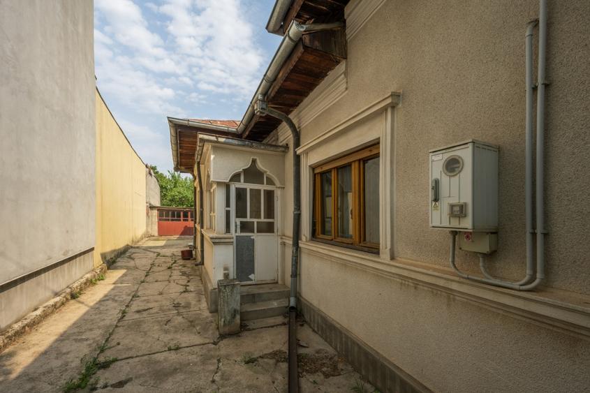 CHIAJNA - CASA RENOVABILA 129 MP, LOT 690 MP! - 11