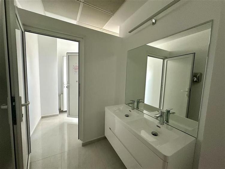 Spatii birouri de inchiriat ultracentral Bucuresti ? de la 87 mp - 12