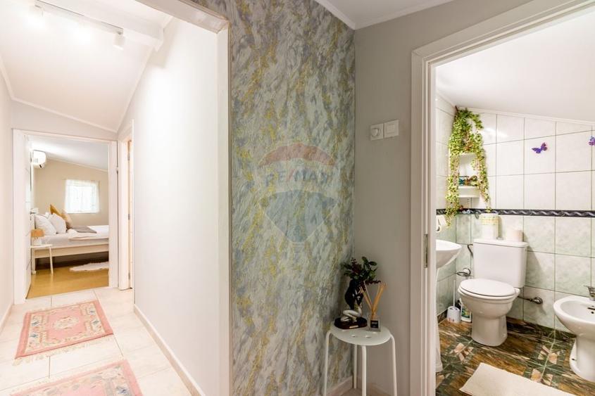 Casa de vanzare cu teren generos 504mp si piscina - Bucuresti - 5