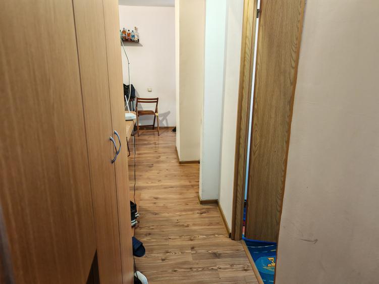 Apartament 3 camere liber la vanzare zona Astra - 7