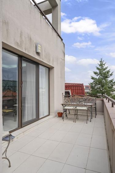 4 SPLENDID LANGA PARC cu parcare, cea mai buna oferta  IN HERASTRAU - 17