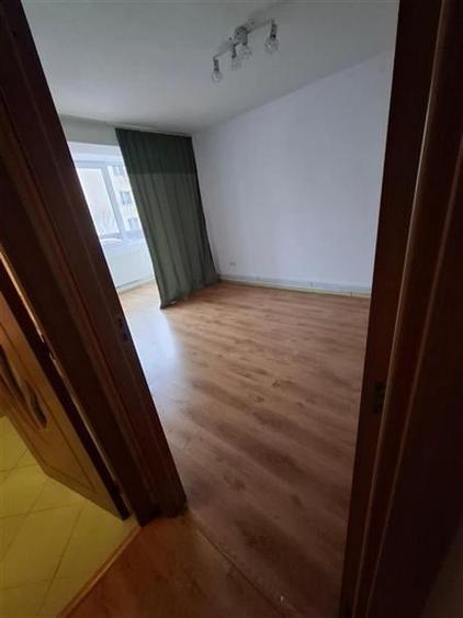 Apartament doua camere pretabil birouri - 3