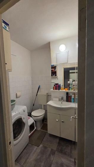 Apartament cu 3 camere decomandat, mobilat în Complex Studențesc