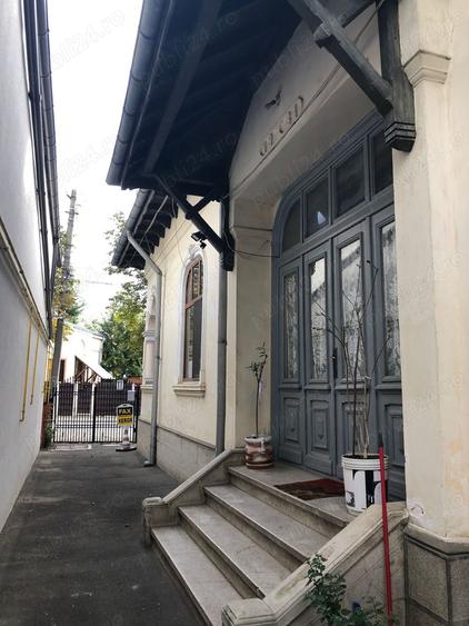 Casa in centrul orasului Ramnicu Sarat - 9