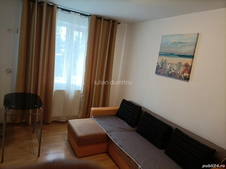 Proprietar vand garsoniera