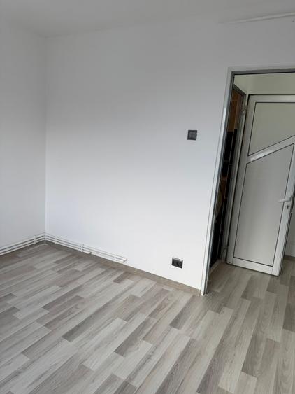 De închiriat – Apartament 2 camere – Str. Ripiceni  COMISION 0 - 13