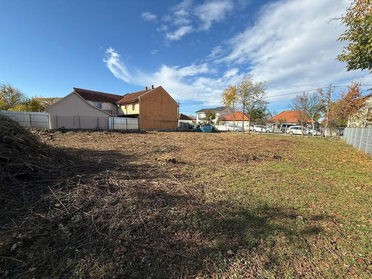 COMISION 0 % | Teren Intravilan de Vanzare | Zona Plopi | Investitie - 2