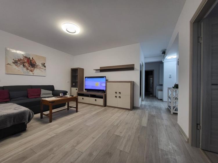 Universitate-Campus Apartament 3 camere - 2