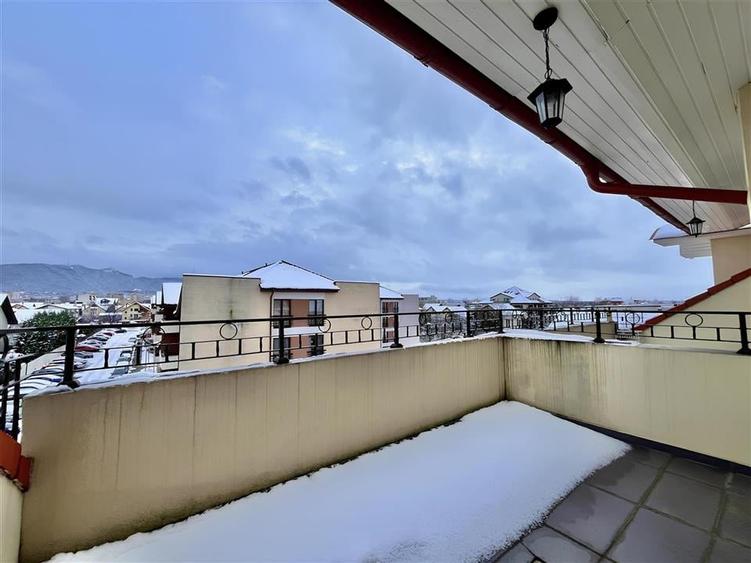 Apartament 2 Camere cu Parcare in Tractorul de Inchiriat - 10