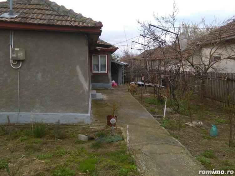 vand casa la 38 km de aeroportul Otopeni - 1