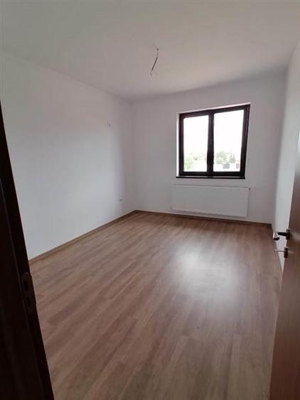 Casa - Duplex -  Prelungirea Ghencea-  Cartierul Latin -  155000E tva inclus - C - 11