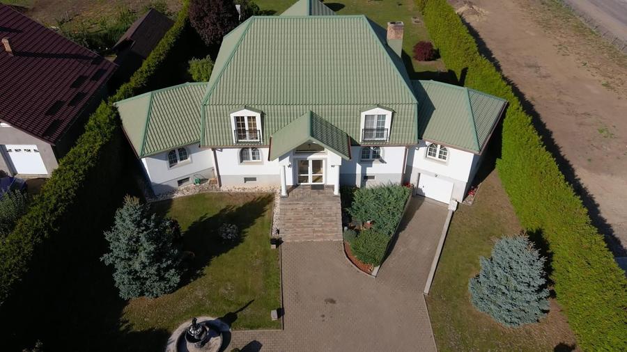 Vila superba tip conac - 5