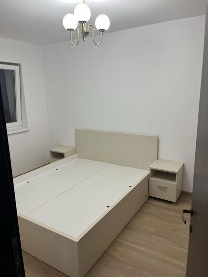 Inchiriez Studio Subcetate, bloc nou, prima inchiriere - 2