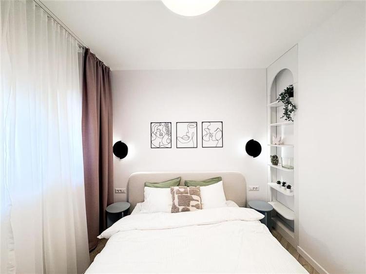 Apartament de inchiriat 5 camere Charles de Gaulle - 37