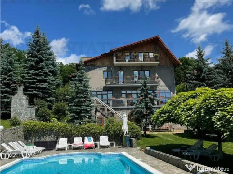 Vila deosebita 9 camere - Cornu de Jos - 1