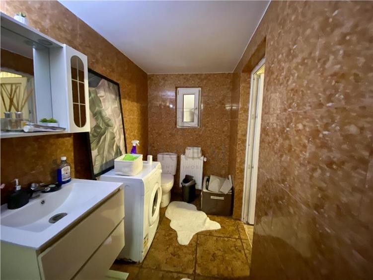 DAMBOVITA - 3 CAMERE - 2 TERESE - CURTE - PARCARE - 7