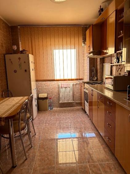 Apartament decomandat, 3 camere, Calea București- Mall - 2