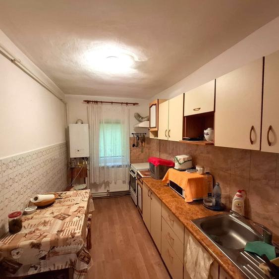 Apartament 3 camere, etaj1 (Politie) - 6