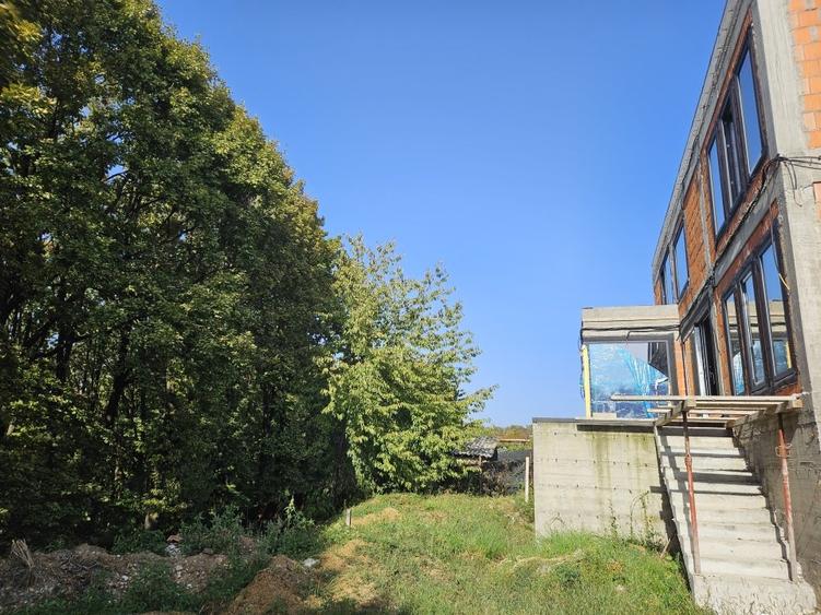 Casa Babana,  170mp + terase + subsol, inconjurata de padure, direct proprietar - 5