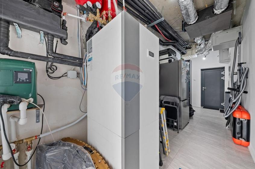 Arhitectura, tehnologie si lifestyle premium intr-o vila spectaculoasa - 47