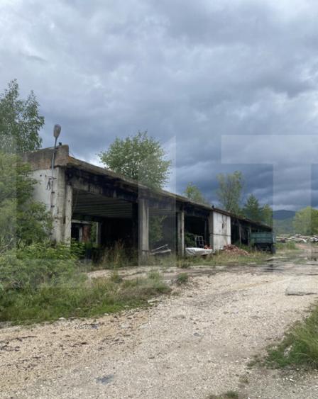 Spațiu comercial, de 5,000 mp, în Covasna