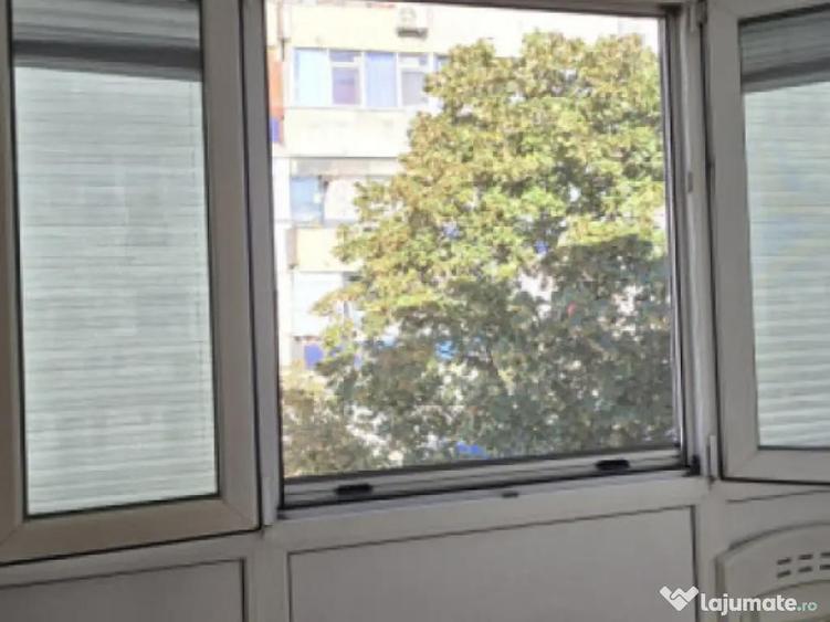 Apartament cu 3 camere, 53 mp, zona Malu Ro?u - 4