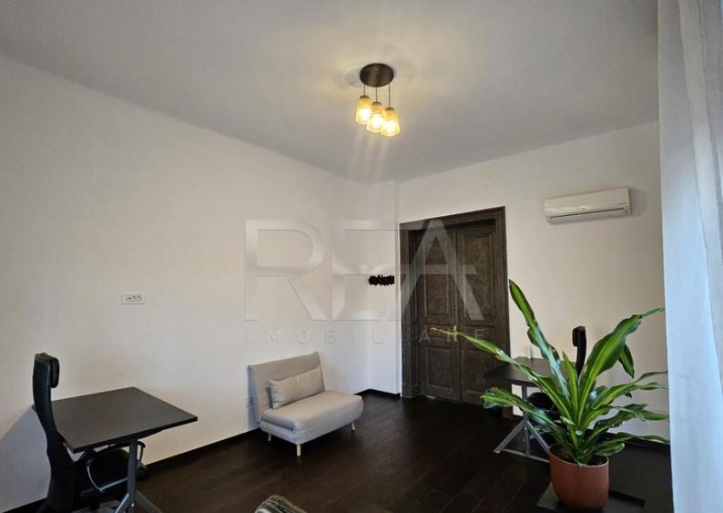 Casa de birouri de inchiriat 11 camere - 8