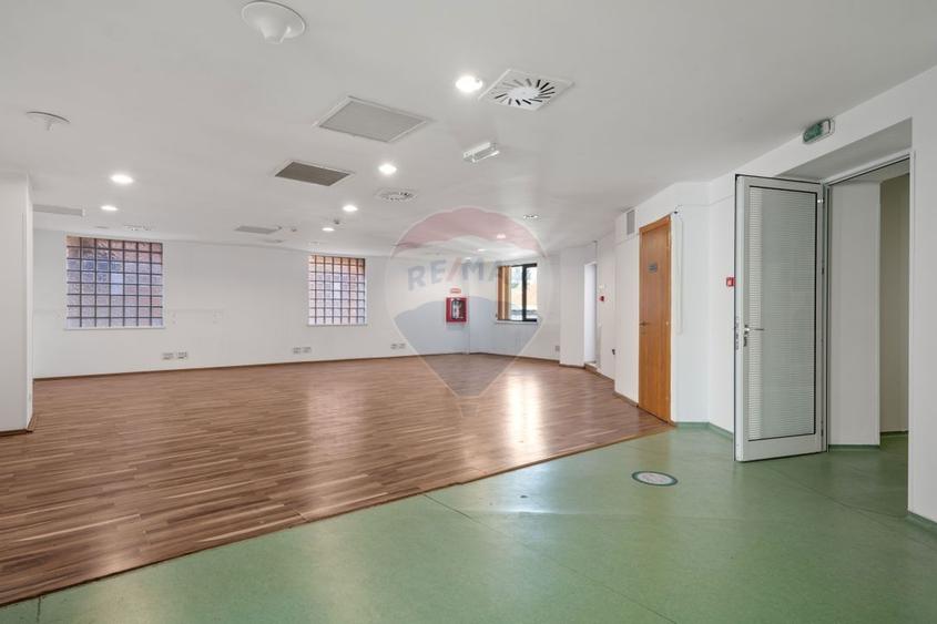 Spatiu de birouri in cladirea Unimed - 33