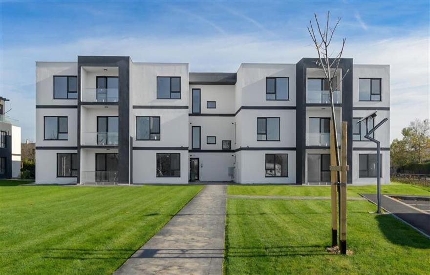 Apartamente noi - Green City - 80mp - 3 camere - 2 bai - terasa - 15