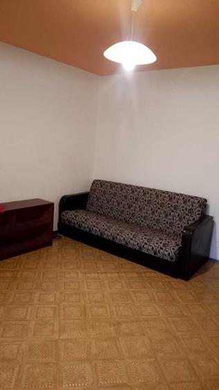 PROPRIETAR, inchiriere gars, conf.1, 250, termen LUNG Mega-Image Str Sibiu - 4