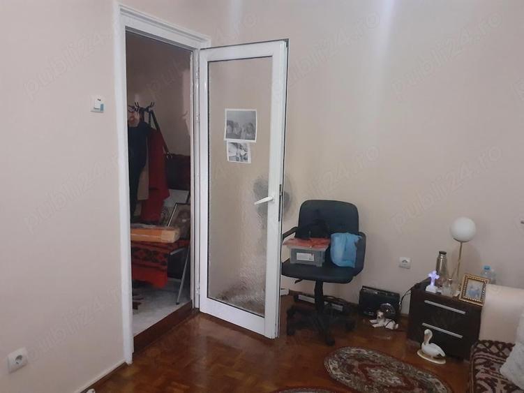 Vanz. Ap. 2 cam. cf. 1 semid., mob. si util., et 1 din 4, zona Centrala Concordia pret 69.000 e. - 13