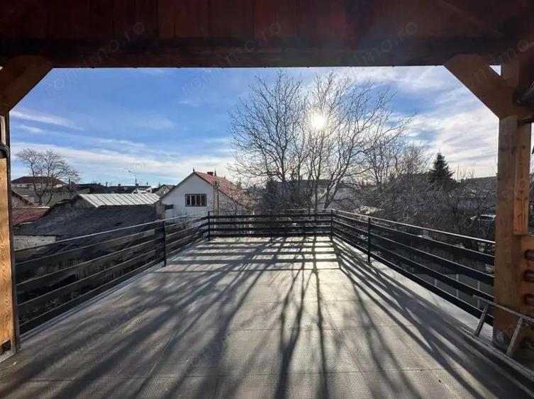 Spatiu comercial (Casa 6 camere) , zona centrala, 235mp, Radauti - 13