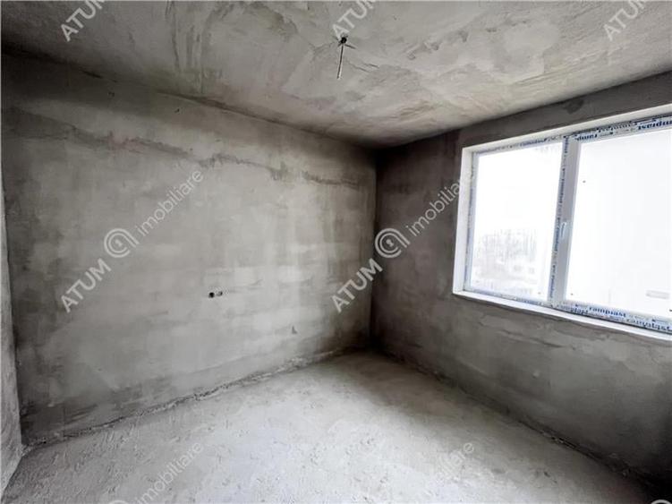 Casa Duplex cu 5 camere si teren de 255 mp situata in Cisnadie - 4