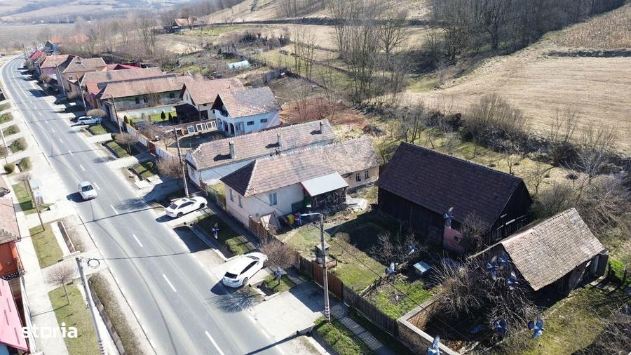 Casa veche de vanzare cu teren mare in Copsa Mica - 7