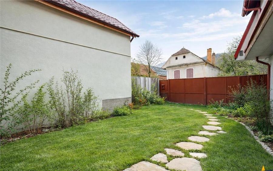 Tur 3D! Casa ergonomica,doua gradini,acces facil,oportunitat - 12