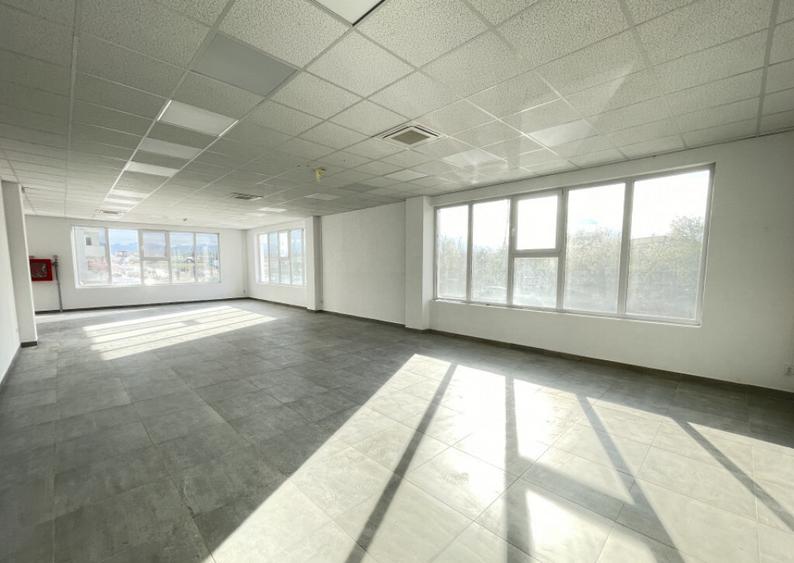 Spatiu comercial 200mp Calea Cisnadiei - 2