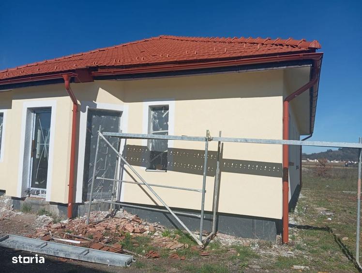 Casa | Zona Sanpetru | Constructie Noua | 512 Mp Teren - 2