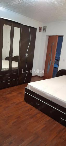 Inchiriez camera cu baie proprie in vila ?i facturi incluse Inchiriez camera cu baie proprie in vila ?i facturi incluse