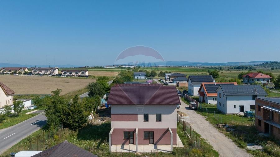 Comision 0 %! Casa de vanzare, Sanpetru! - 16